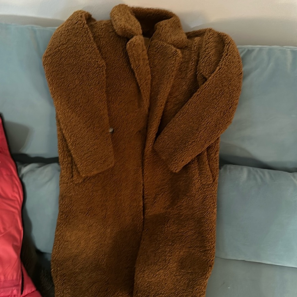 Long sherpa style coat